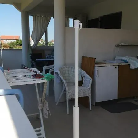 House Anca - Tkon