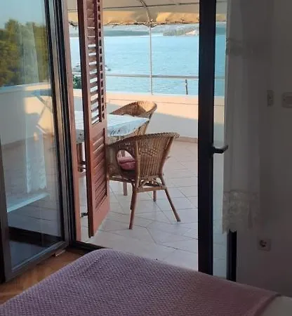 House Anca - Penzion 3*